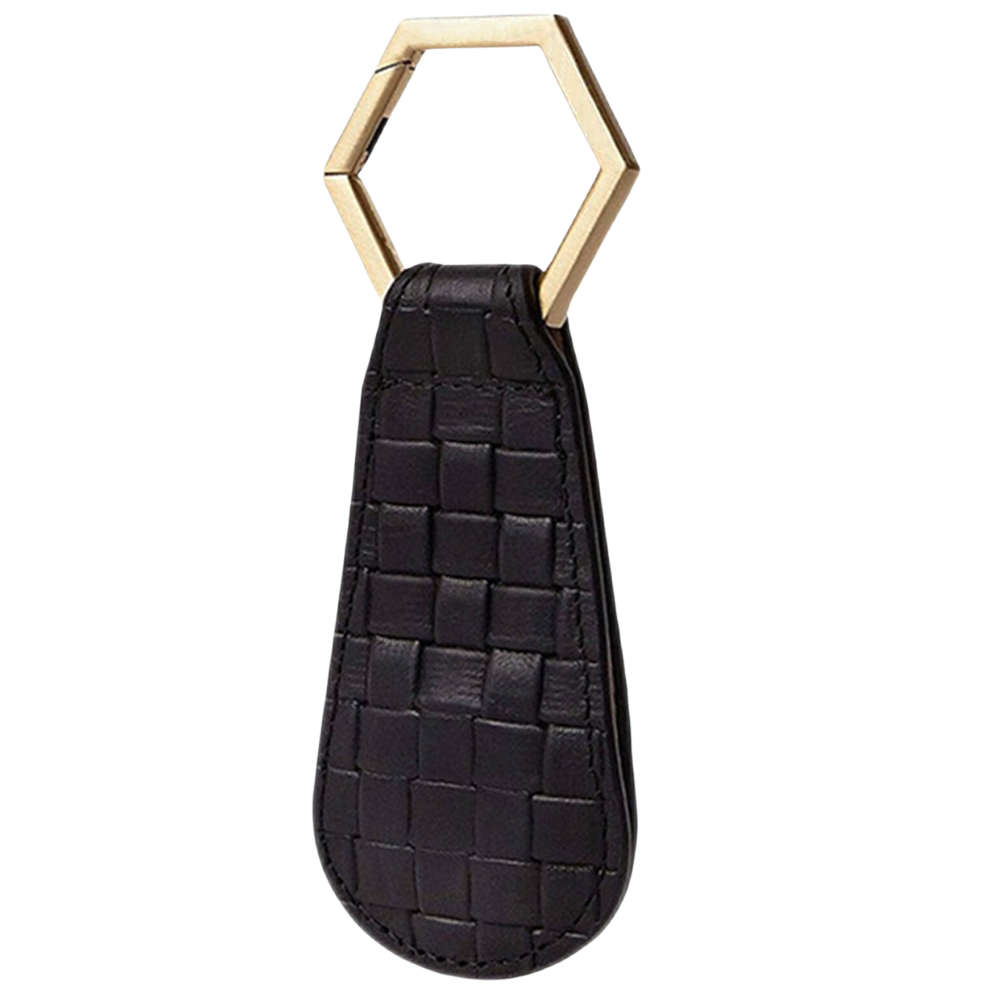 Magnetic hat clip for bag