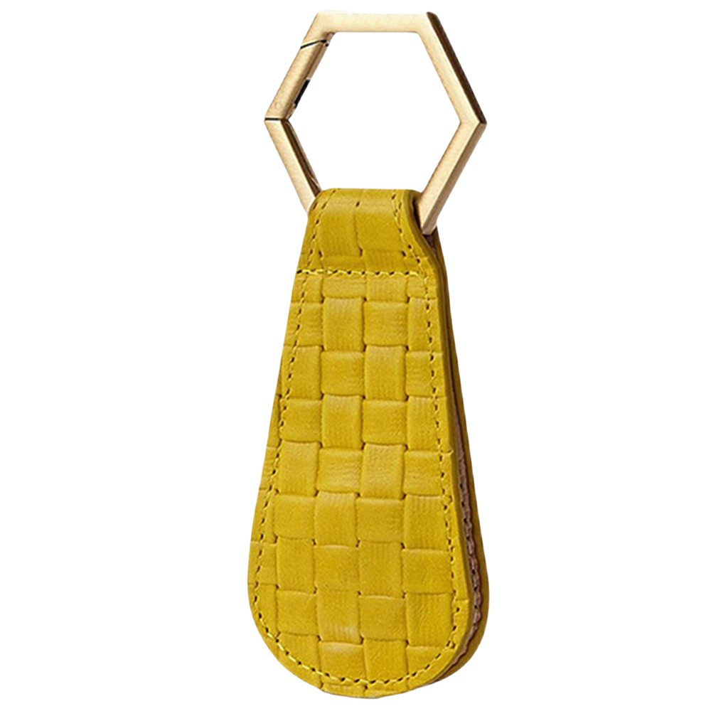 Magnetic hat clip for bag