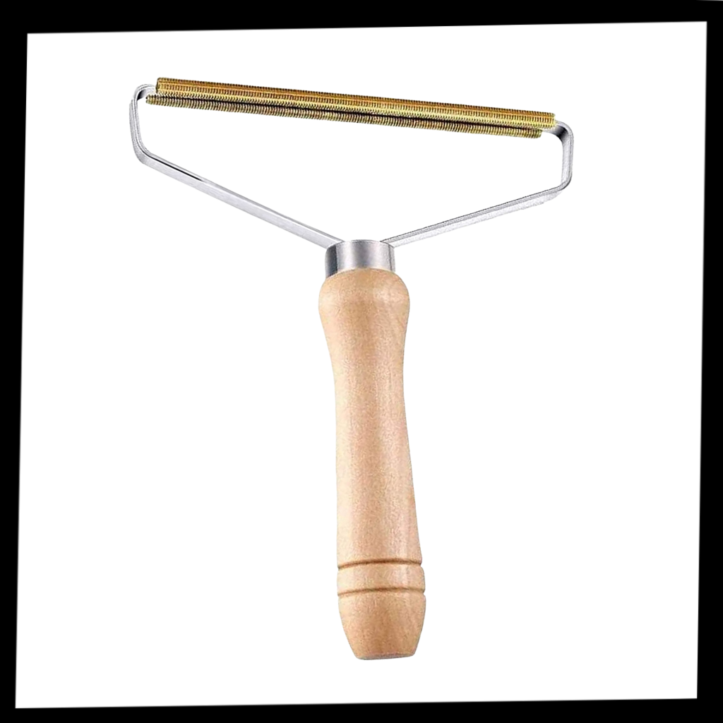 Tierhaarentferner aus Holz - Ozerty